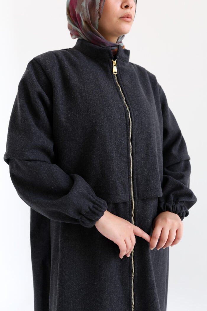 Zip-Front Felt Abaya - Image 2